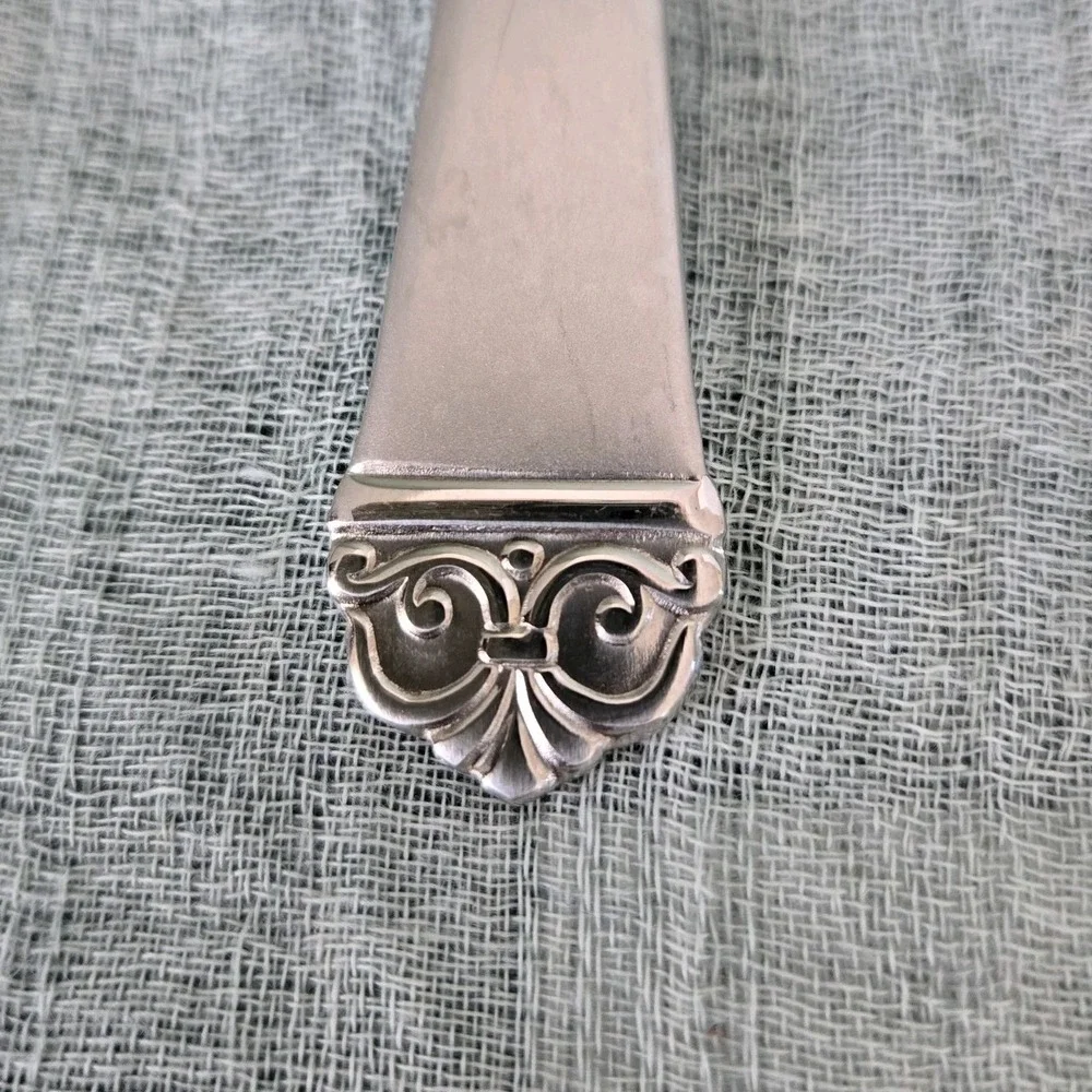 Onieda Bionco Stainless Satin Finish Lot 8‎ Dinner Forks & 5 Serving Pieces